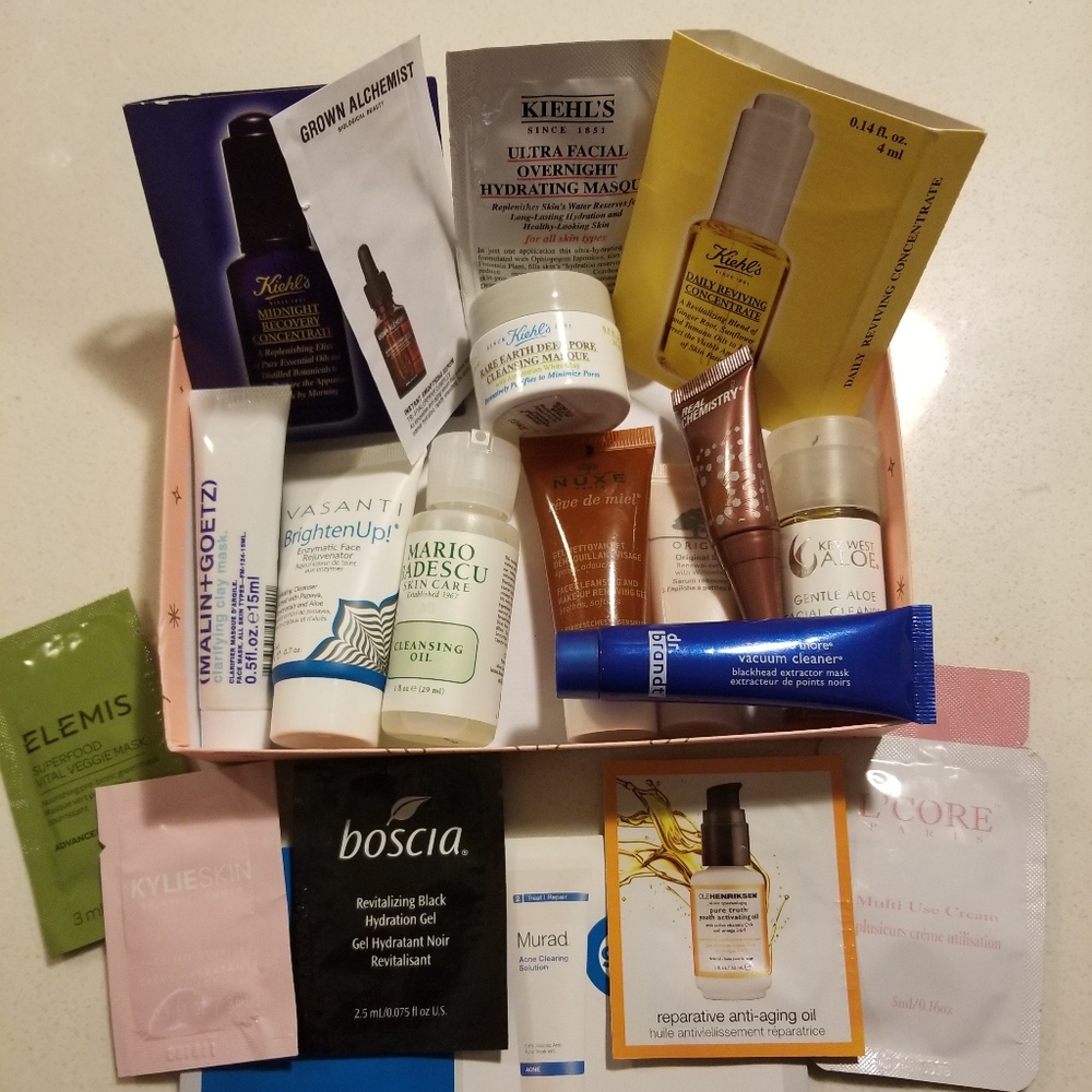 Skincare sample Birchbox/Ipsy bundle